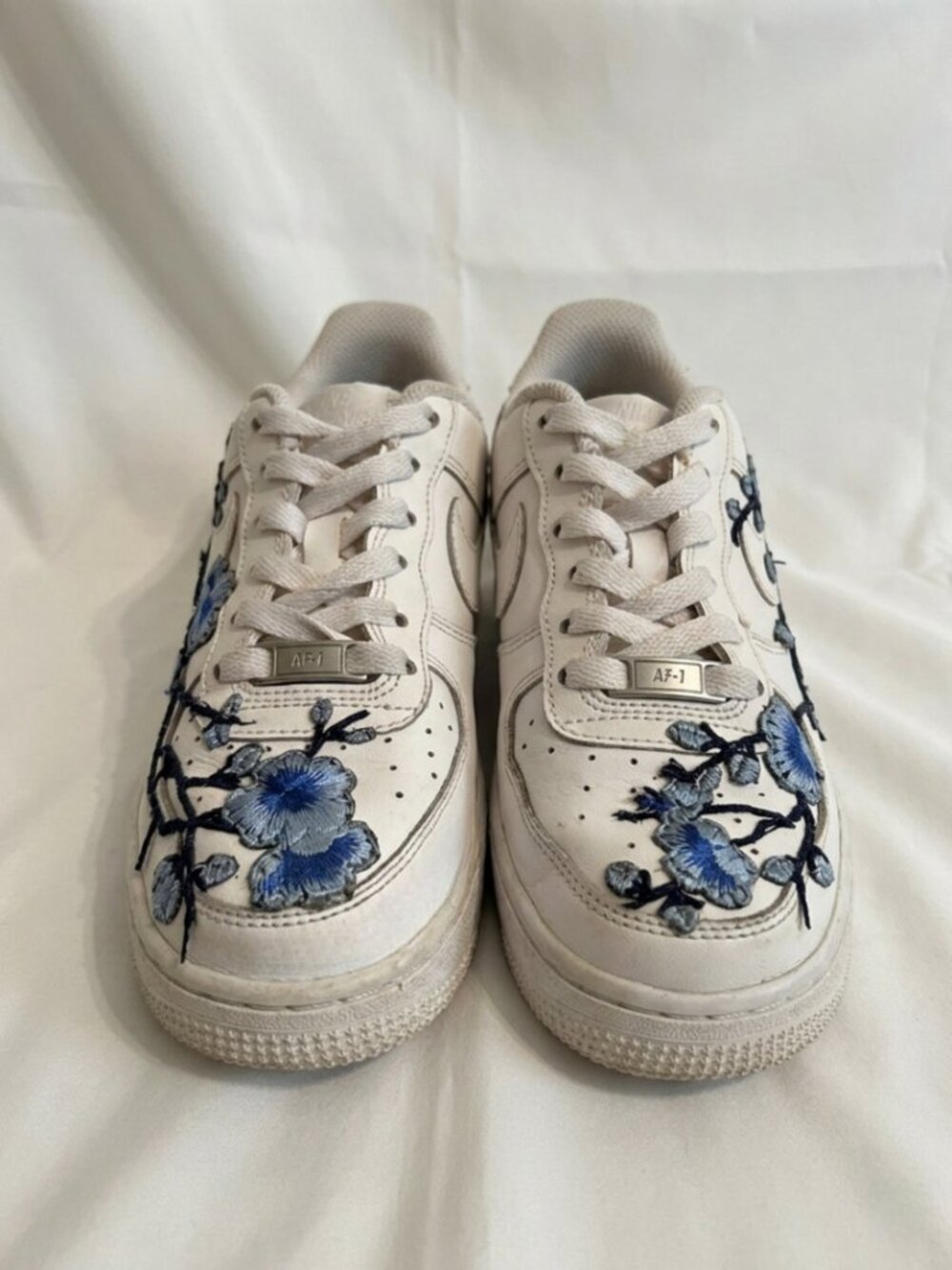 Nike Air Force 1 Custom Embroidered Blue Floral Sneakers Kids 4.5Y EUC